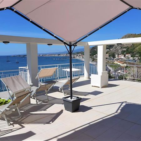 La Baia Dei Delfini Apartment Taormina Exterior photo